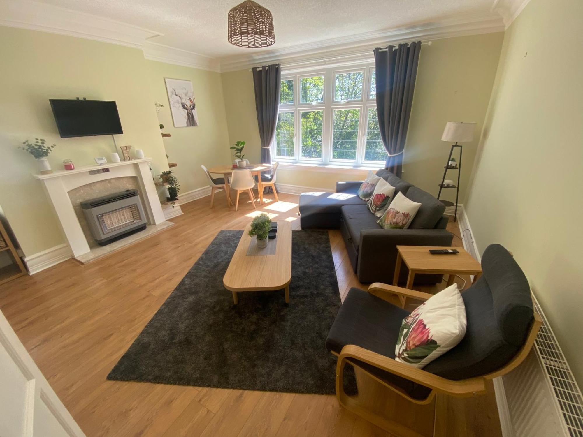Spacious Guest Flat Near Roundhay Park Leeds  Exteriör bild